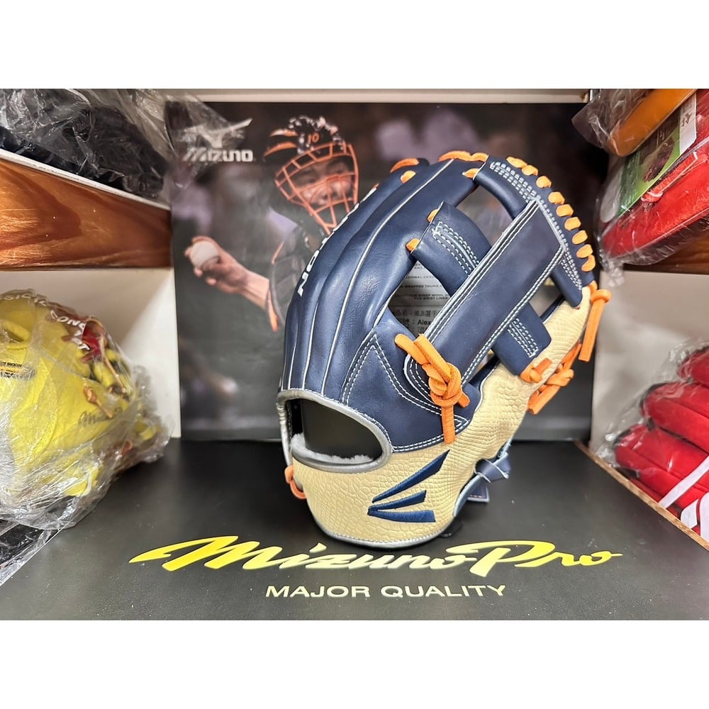 新莊新太陽 EASTON PR-D32AB MLB球員實戰系列 頂級 棒壘手套 內野 十字 深藍奶油 特8400