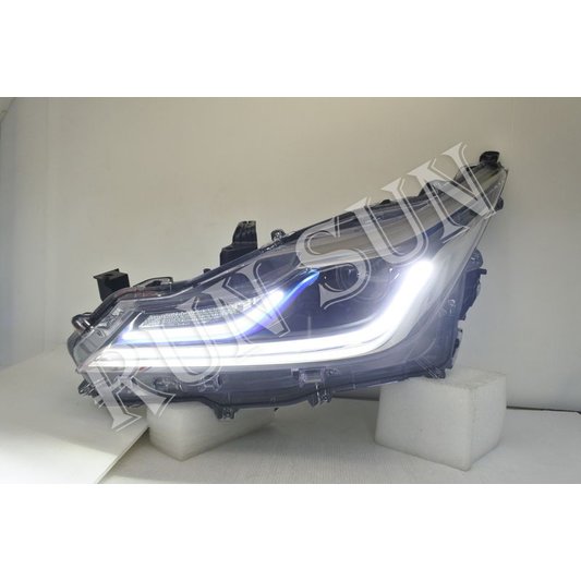 ●○RUN SUN 車燈,車材○● 全新 豐田 ALTIS 12代 LED 高階版黑框魚眼 大燈 油電版 日行燈 一顆 駕駛邊 台灣製造